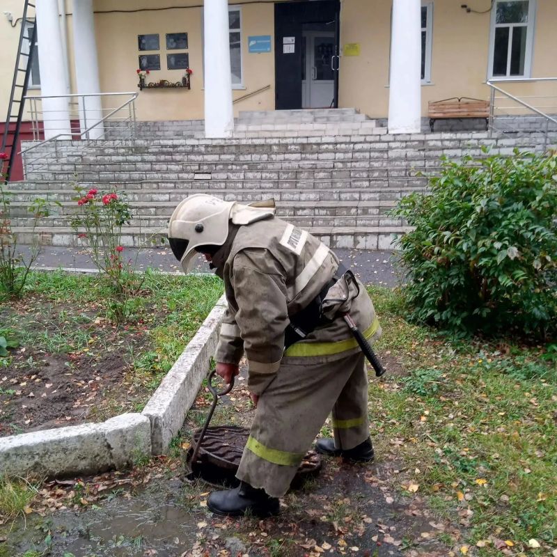 Осенние проверки противопожарного водоснабжения в районах области продолжаются Осенние проверки противопожарного водоснабжения в районах области продолжаются