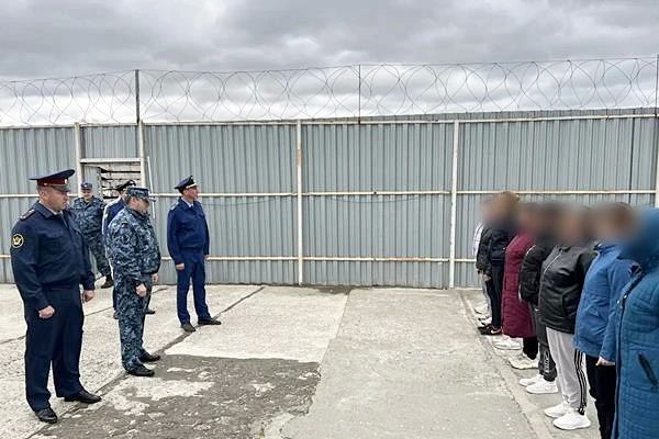Представители прокуратуры посетили УФИЦ при КП-8 Представители прокуратуры посетили УФИЦ при КП-8
