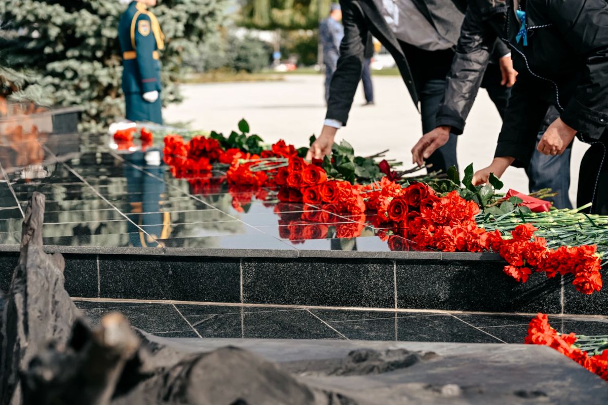 Курск отмечает 994-летие: память, которая объединяет Курск отмечает 994-летие: память, которая объединяет