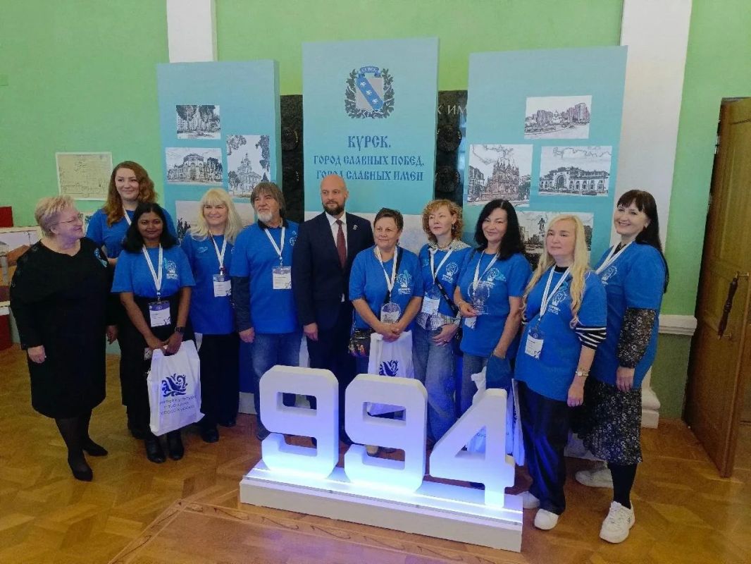 «Курск-994. На страже Отечества»: в День города на торжественном собрании чествовали курян «Курск-994. На страже Отечества»: в День города на торжественном собрании чествовали курян