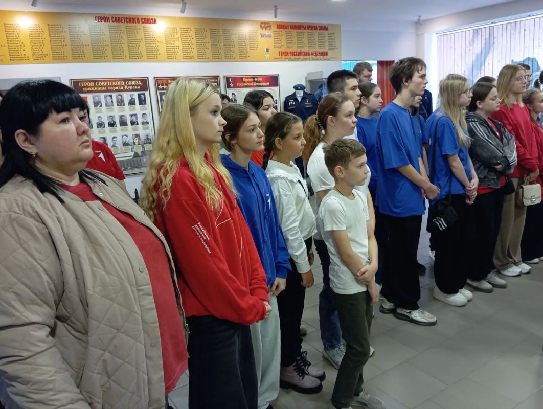 В Курске погасили 4 марки со знаковыми памятниками областного центра В Курске погасили 4 марки со знаковыми памятниками областного центра