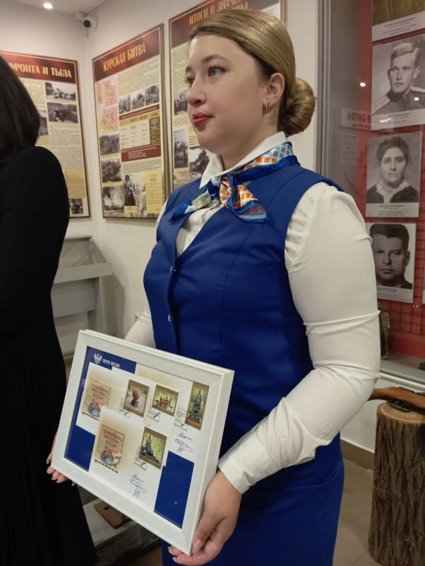 В Курске погасили 4 марки со знаковыми памятниками областного центра