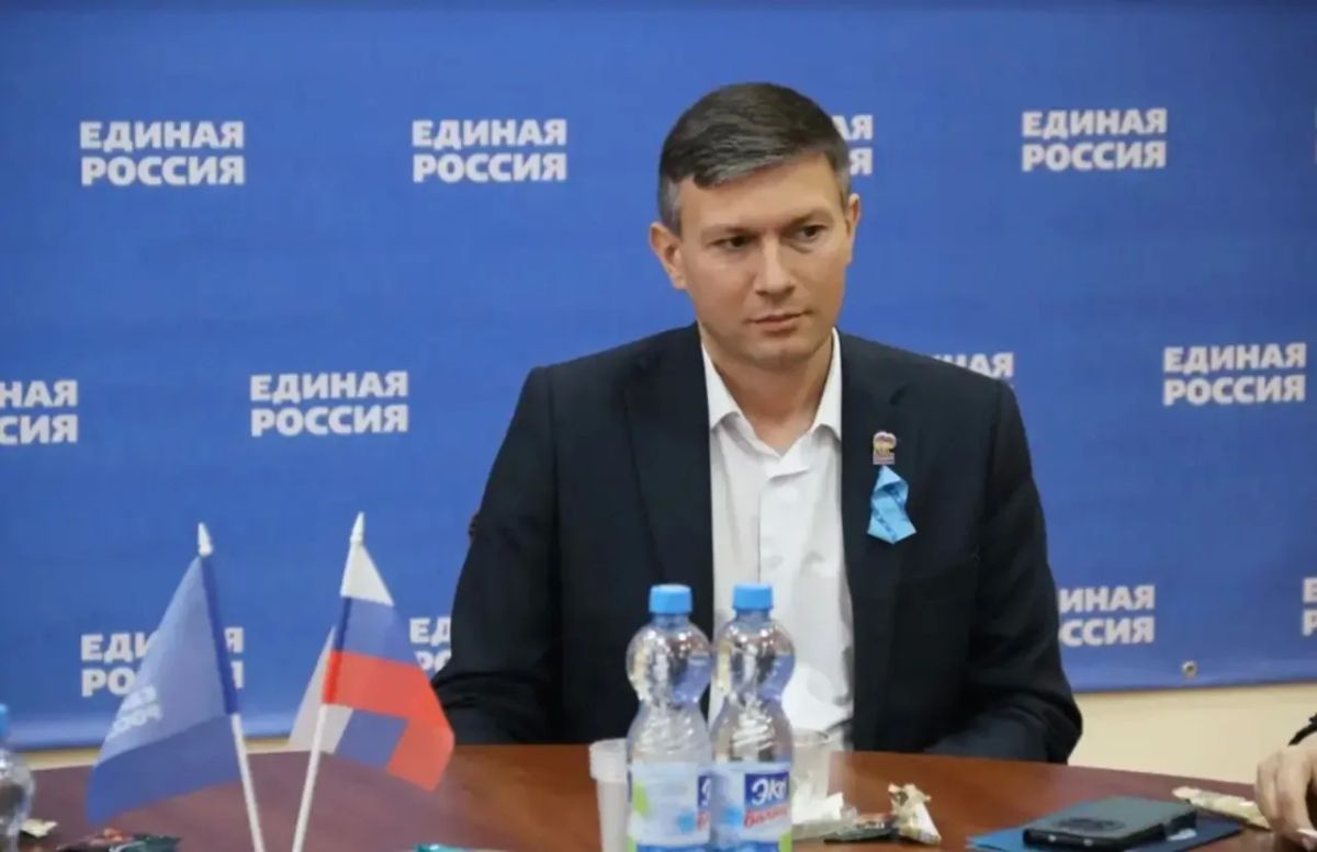 В кругу коллег и друзей. В преддверии Дня воспитателя и всех дошкольных работников в региональном исполкоме партии приветствовали тех, кто первым встречает ребёнка на его жизненном пути В кругу коллег и друзей. В преддверии Дня воспитателя и всех дошкольных работников в региональном исполкоме партии приветствовали тех, кто первым встречает ребёнка на его жизненном пути