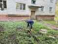 В Курске провели субботник и вывезли 30 кубометров мусора