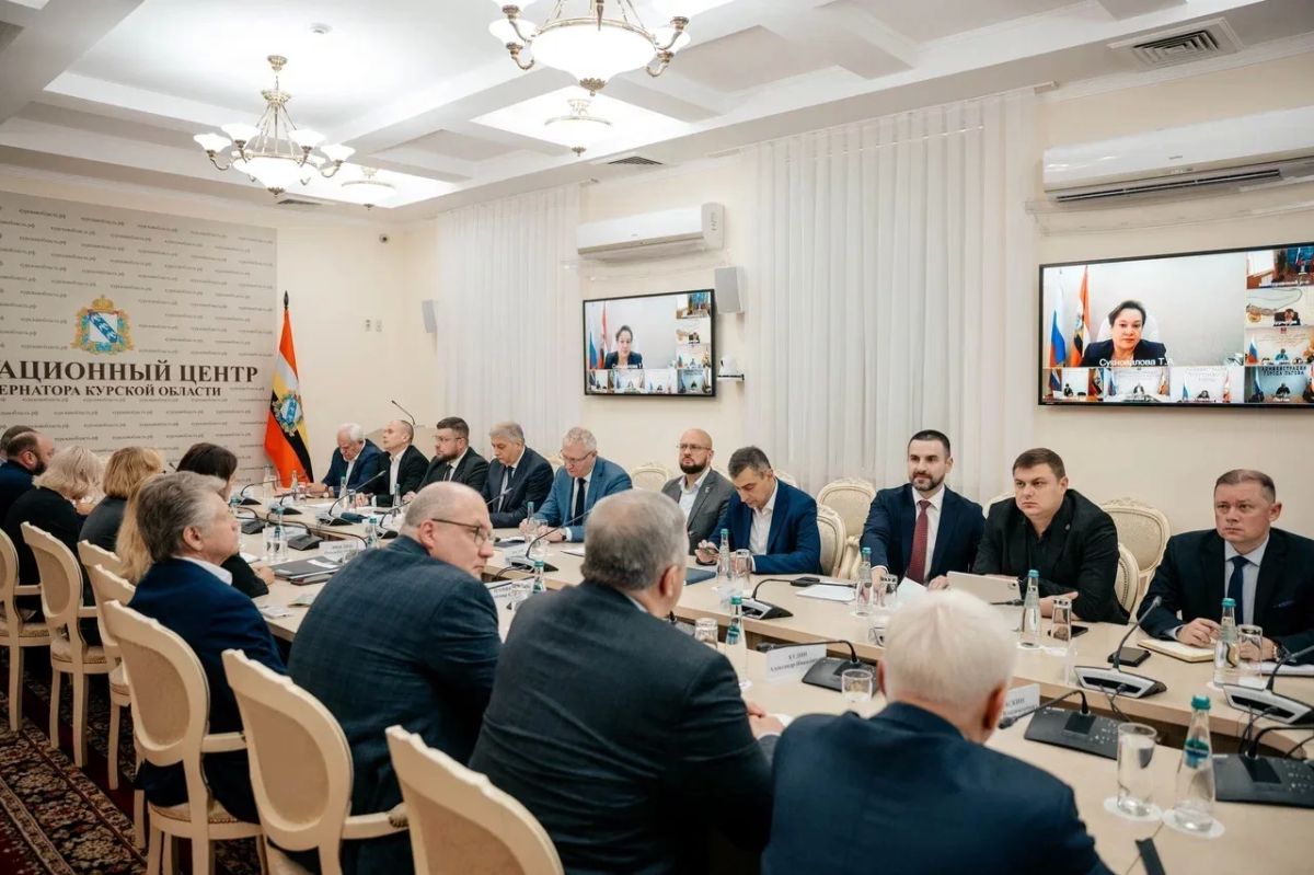 Сегодня состоялось заседание Правительства Курской области под руководством первого заместителя губернатора Курской области Чепик Александра Евгеньевича Сегодня состоялось заседание Правительства Курской области под руководством первого заместителя губернатора Курской области Чепик Александра Евгеньевича