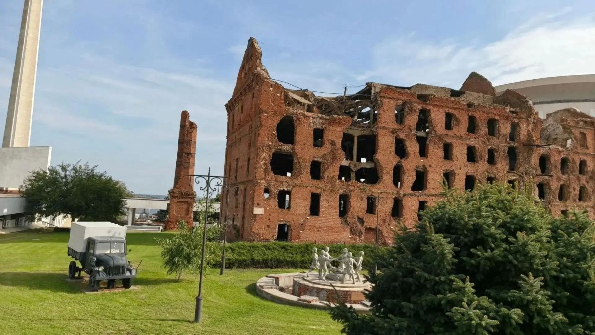 Курские старшеклассники посетили Волгоград Курские старшеклассники посетили Волгоград