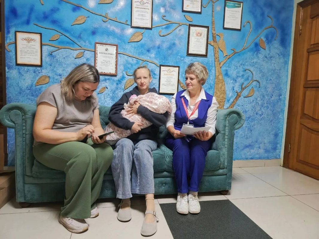 Надежный тыл для тех, кто защищает Родину Надежный тыл для тех, кто защищает Родину