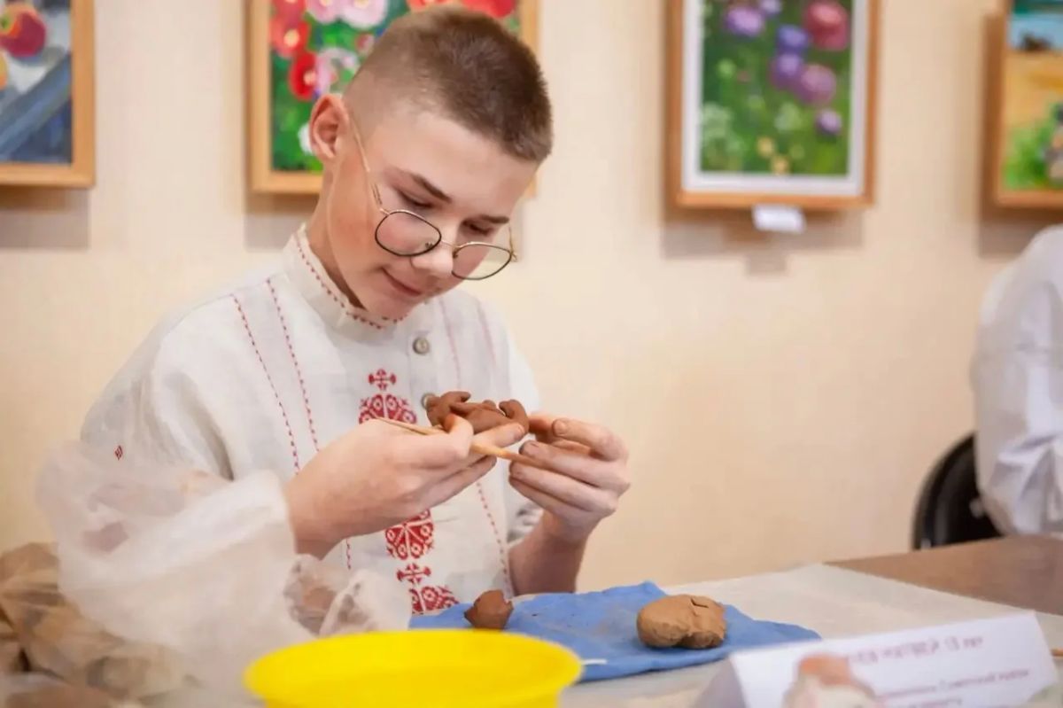 В Курске прошёл XI Межрегиональный детский конкурс глиняной игрушки «Заиграй, моя игрушечка» В Курске прошёл XI Межрегиональный детский конкурс глиняной игрушки «Заиграй, моя игрушечка»