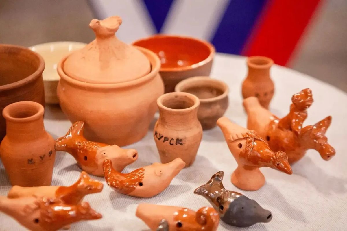 В Курске прошёл XI Межрегиональный детский конкурс глиняной игрушки «Заиграй, моя игрушечка» В Курске прошёл XI Межрегиональный детский конкурс глиняной игрушки «Заиграй, моя игрушечка»