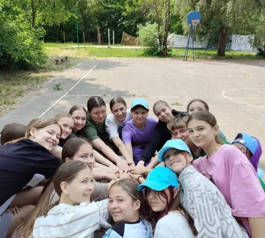 Курские педагоги стали победителями в конкурсе программ детского отдыха Курские педагоги стали победителями в конкурсе программ детского отдыха