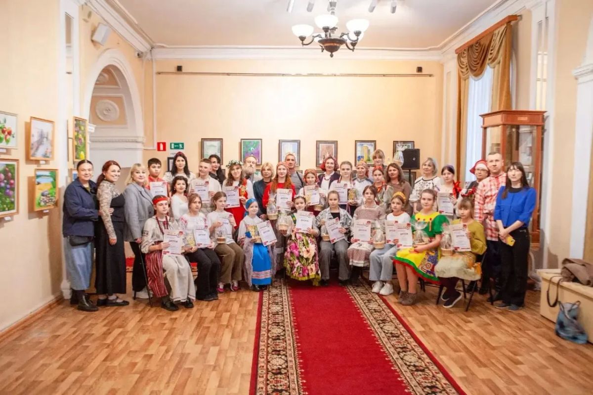 В Курске прошёл XI Межрегиональный детский конкурс глиняной игрушки «Заиграй, моя игрушечка» В Курске прошёл XI Межрегиональный детский конкурс глиняной игрушки «Заиграй, моя игрушечка»