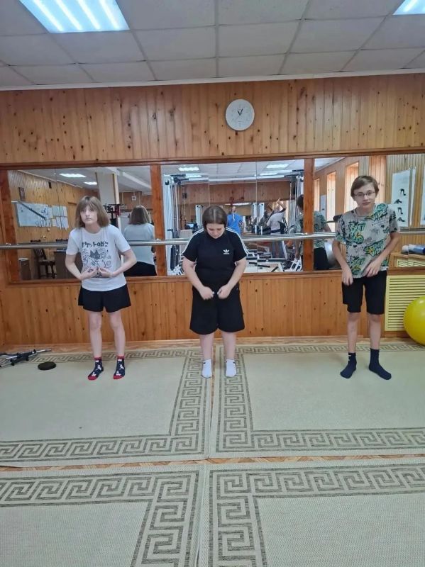 Подарите детям «бархатный сезон» здоровья! Осенняя пора — это не только дожди, но и отличная возможность укрепить иммунитет перед долгой зимой! Открыт прием на новую смену в санаторий «Соловьиные зори» — настоящий курорт в... Подарите детям «бархатный сезон» здоровья! Осенняя пора — это не только дожди, но и отличная возможность укрепить иммунитет перед долгой зимой! Открыт прием на новую смену в санаторий «Соловьиные зори» — настоящий курорт в...
