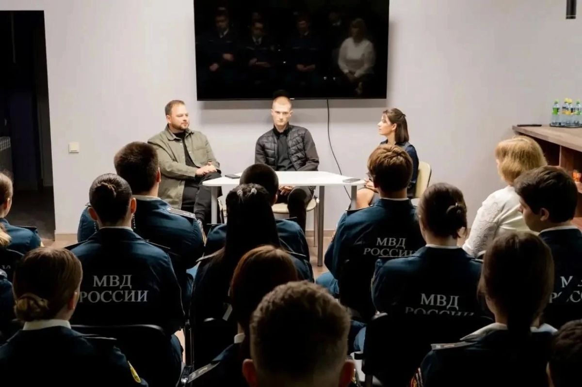 Курским выпускникам рассказали про возможности трудоустройства Курским выпускникам рассказали про возможности трудоустройства