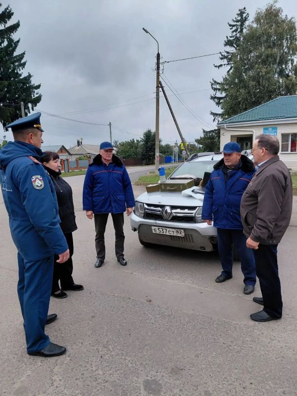 Сегодня состоялась штабная тренировка с целью проверки степени готовности органов управления, сил и средств территориальной подсистемы РСЧС к действиям по ликвидации чрезвычайной ситуации, вызванной аварией на объектах... Сегодня состоялась штабная тренировка с целью проверки степени готовности органов управления, сил и средств территориальной подсистемы РСЧС к действиям по ликвидации чрезвычайной ситуации, вызванной аварией на объектах...