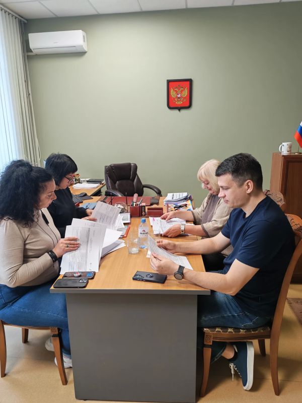 На прошедшей неделе представители Минэкономразвития Курской области и Государственной корпорации «Росатом» провели серию рабочих встреч с организациями Курской области в рамках проекта «Эффективный регион» На прошедшей неделе представители Минэкономразвития Курской области и Государственной корпорации «Росатом» провели серию рабочих встреч с организациями Курской области в рамках проекта «Эффективный регион»