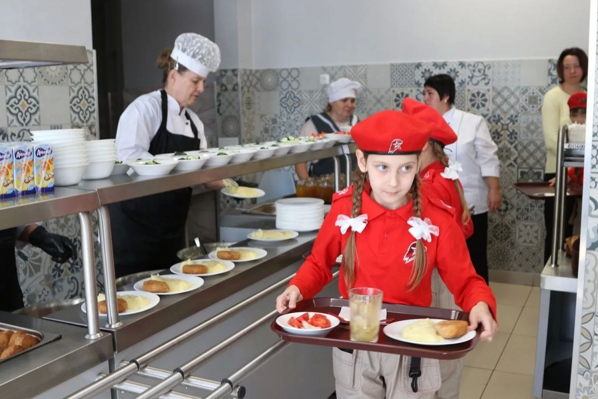 В Курской области открылся первый школьный ресторан В Курской области открылся первый школьный ресторан