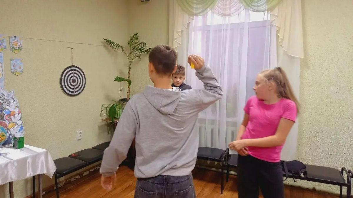 В Чермошнянском СДК — филиале МКУК «Фатежский РДНТ» для ребят организовали вечер игры в дартс В Чермошнянском СДК — филиале МКУК «Фатежский РДНТ» для ребят организовали вечер игры в дартс