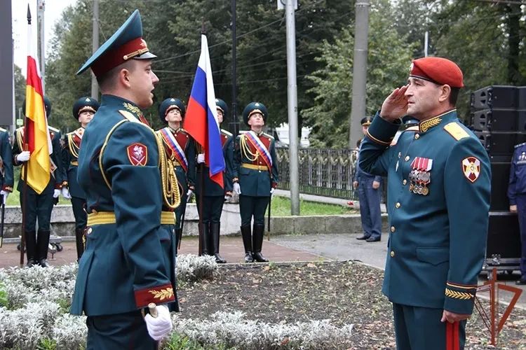 В Северной Осетии открыли памятник Герою России Марату Тибилову В Северной Осетии открыли памятник Герою России Марату Тибилову