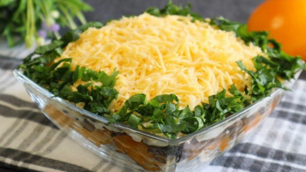 Салат Рапсодия: яркое сочетание вкусов для любого стола