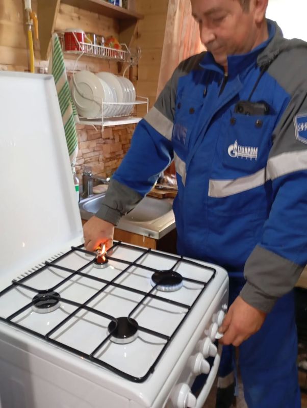 В двух населённых пунктах Конышевского района — ст. Арбузово и д. Кусаково-Белица — состоялось долгожданное подключение природного газа в пяти домовладениях В двух населённых пунктах Конышевского района — ст. Арбузово и д. Кусаково-Белица — состоялось долгожданное подключение природного газа в пяти домовладениях