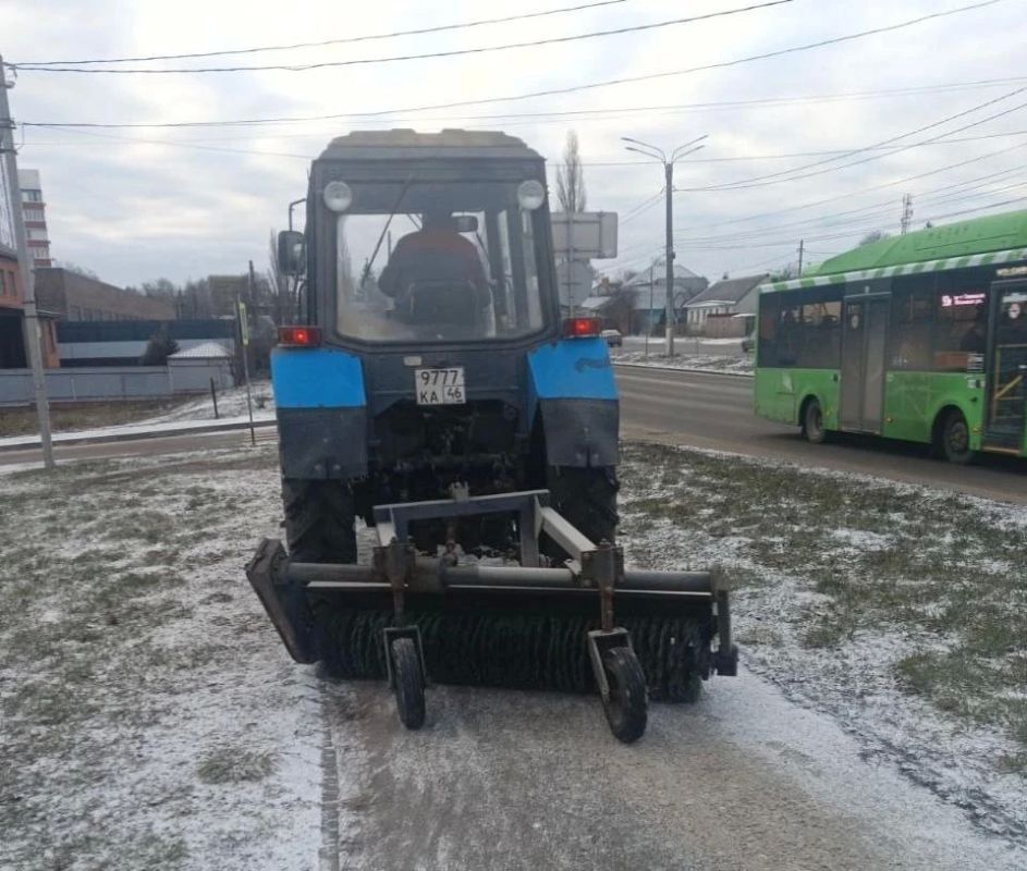 Для противогололедной обработки городских тротуаров закупят около 300 тонн «Бионорда»