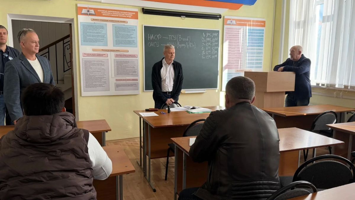 Учебно-методический центр Противопожарной службы проводит обучение Учебно-методический центр Противопожарной службы проводит обучение