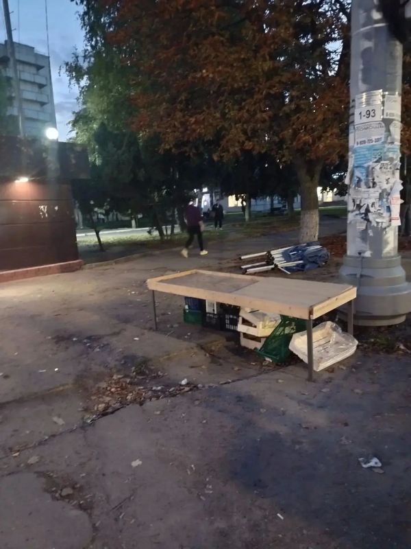 В Курске продолжается работа по пресечению несанкционированной уличной торговли В Курске продолжается работа по пресечению несанкционированной уличной торговли