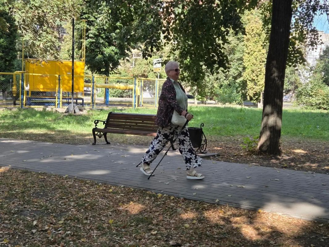 ЗДОРОВЬЕ В КАЖДОМ ШАГЕ. . Состоялась последняя тренировка проекта «Здоровье в каждом шаге»! Впереди фестиваль северной ходьбы, который начнется 3 октября в Парке пионеров в 12:00 ЗДОРОВЬЕ В КАЖДОМ ШАГЕ. . Состоялась последняя тренировка проекта «Здоровье в каждом шаге»! Впереди фестиваль северной ходьбы, который начнется 3 октября в Парке пионеров в 12:00