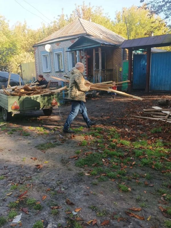 Администрация Селекционного сельсовета провела выездное мероприятие — представители власти навестили многодетные семьи, чтобы оказать необходимую поддержку Администрация Селекционного сельсовета провела выездное мероприятие — представители власти навестили многодетные семьи, чтобы оказать необходимую поддержку