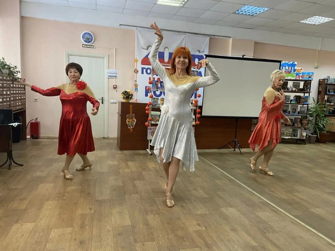 В библиотеке-филиале № 6 прошла встреча «Сердца, полные света» В библиотеке-филиале № 6 прошла встреча «Сердца, полные света»