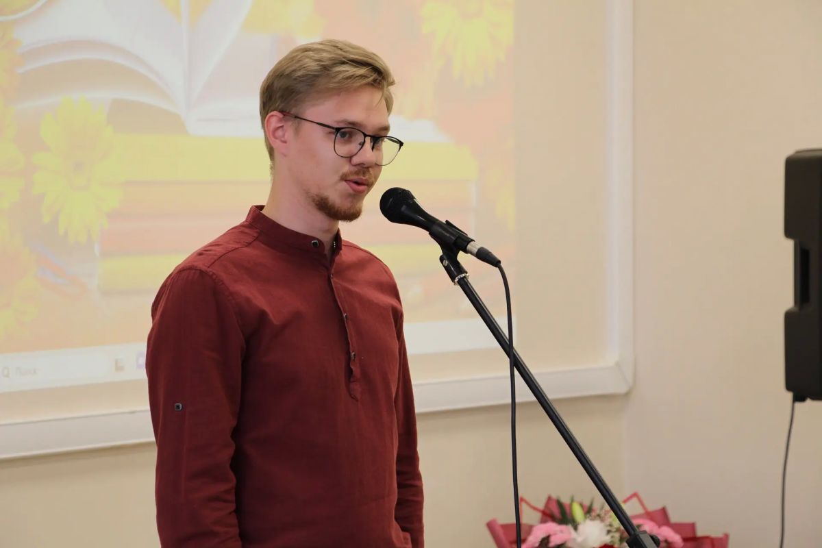 Алексей Спиридонов: Поздравили с профессиональным праздником наших дорогих, неповторимых, мудрых и прекрасных учителей Алексей Спиридонов: Поздравили с профессиональным праздником наших дорогих, неповторимых, мудрых и прекрасных учителей