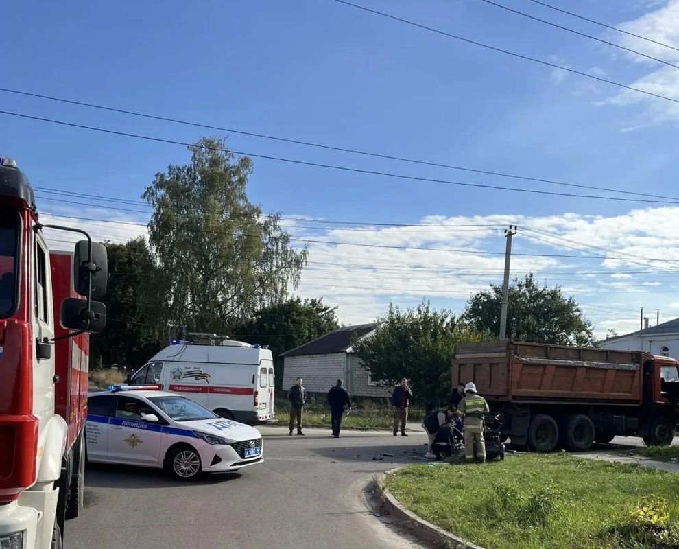 Огнеборцы на ДТП в городе Обояни