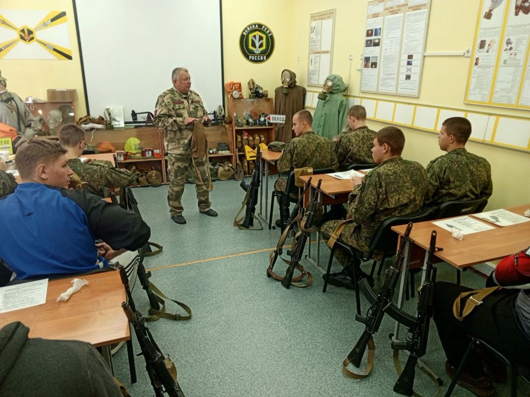 «Всегда Готов!»: старт военнопатриотических соревнований в ОБУ «Авангард»! «Всегда Готов!»: старт военнопатриотических соревнований в ОБУ «Авангард»!