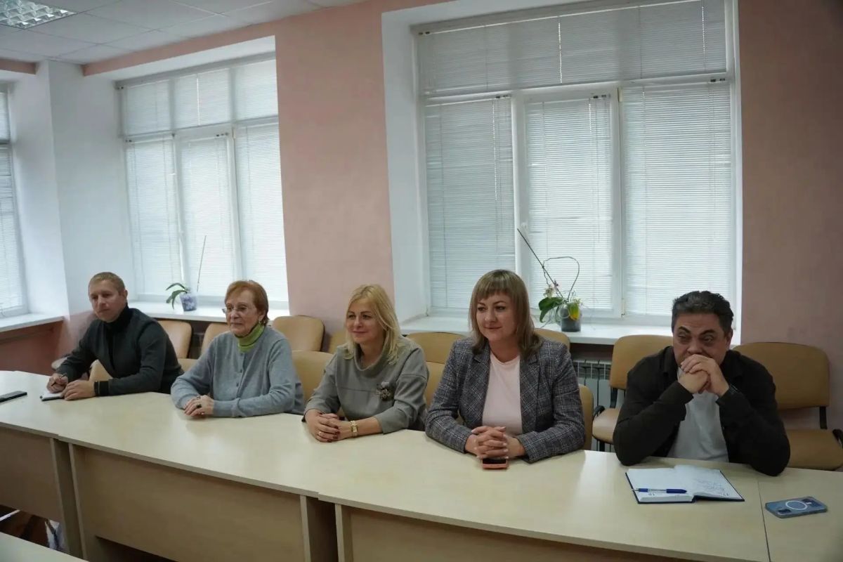 В Курской области ведётся подготовка к XVII Гражданскому форуму «Пространство диалога: говорим о развитии» В Курской области ведётся подготовка к XVII Гражданскому форуму «Пространство диалога: говорим о развитии»