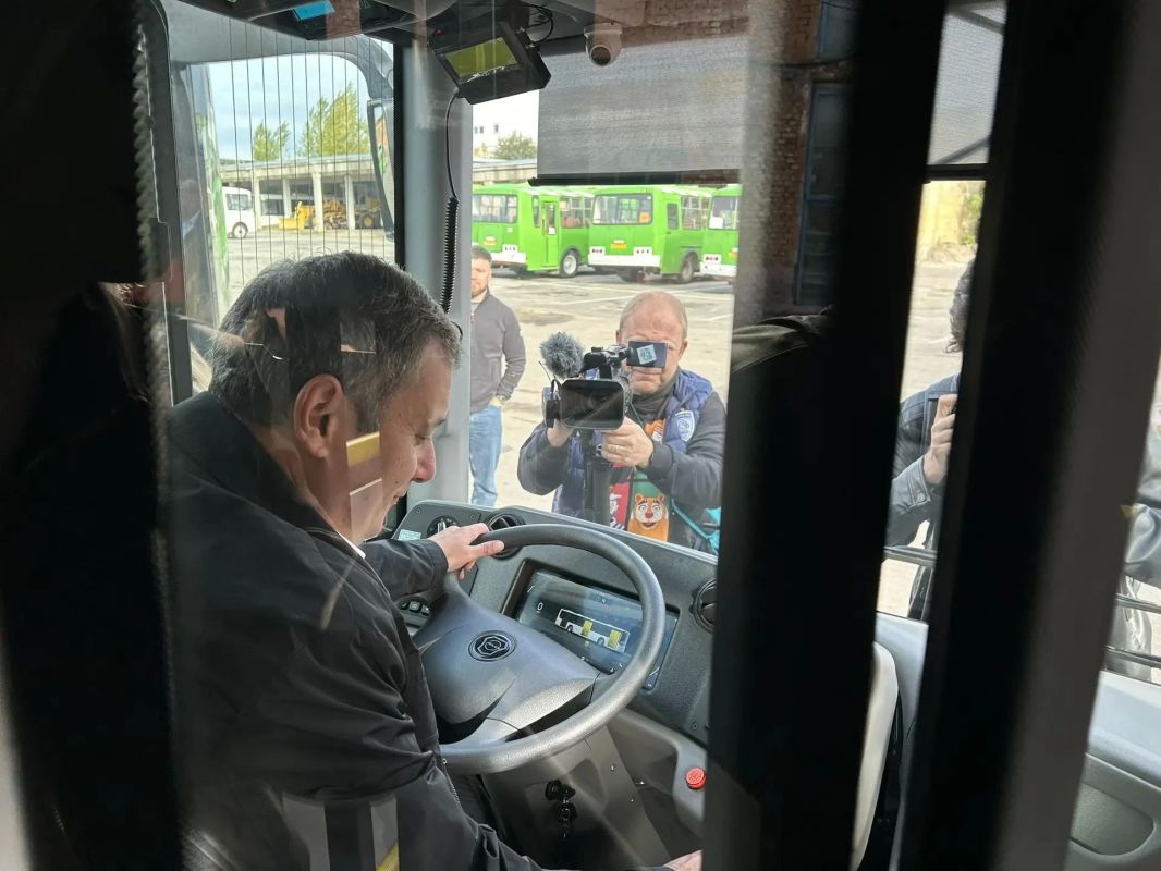 22 новых автобуса большого класса поступили в Курск 22 новых автобуса большого класса поступили в Курск