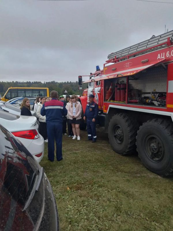 В Разветьевской школе Железногорского района прошел урок по ГО и пожарной безопасности В Разветьевской школе Железногорского района прошел урок по ГО и пожарной безопасности