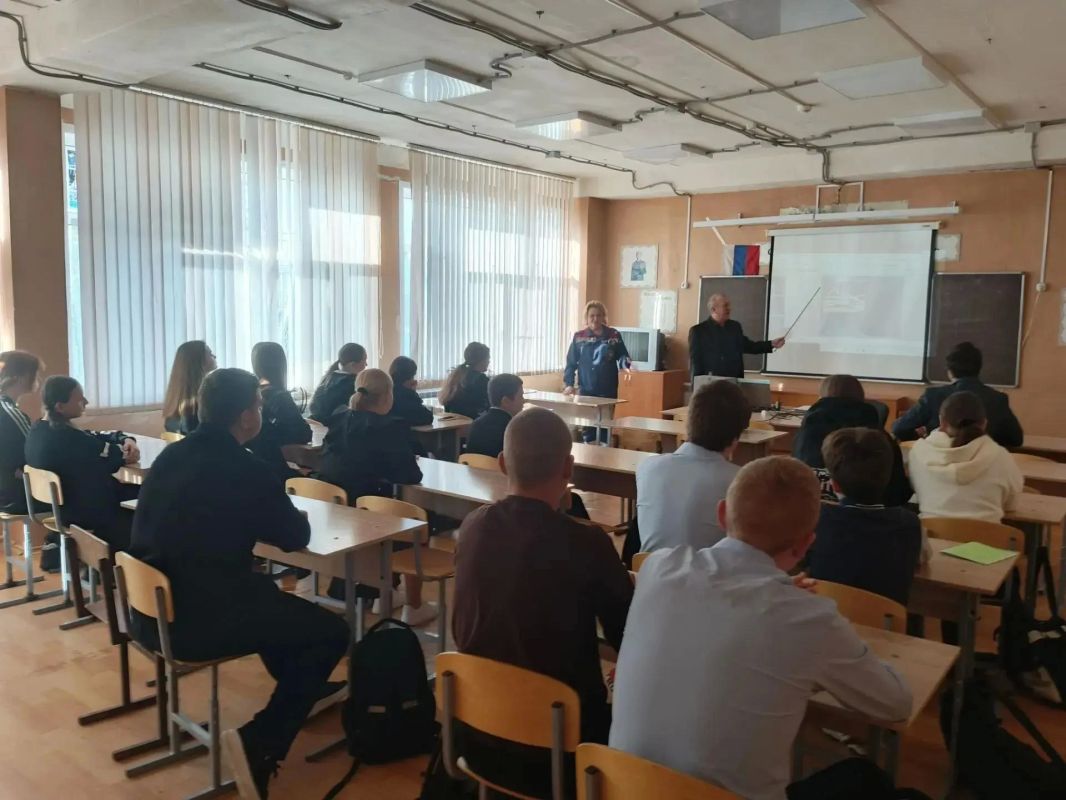 Урок по ГО в Тимской школе Урок по ГО в Тимской школе