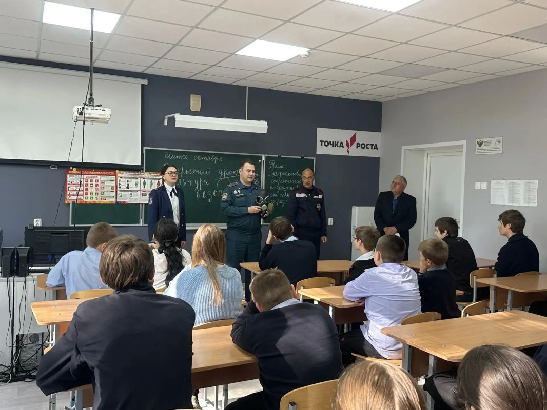 Открытые уроки по ГО прошли в двух школах Обоянского района Открытые уроки по ГО прошли в двух школах Обоянского района