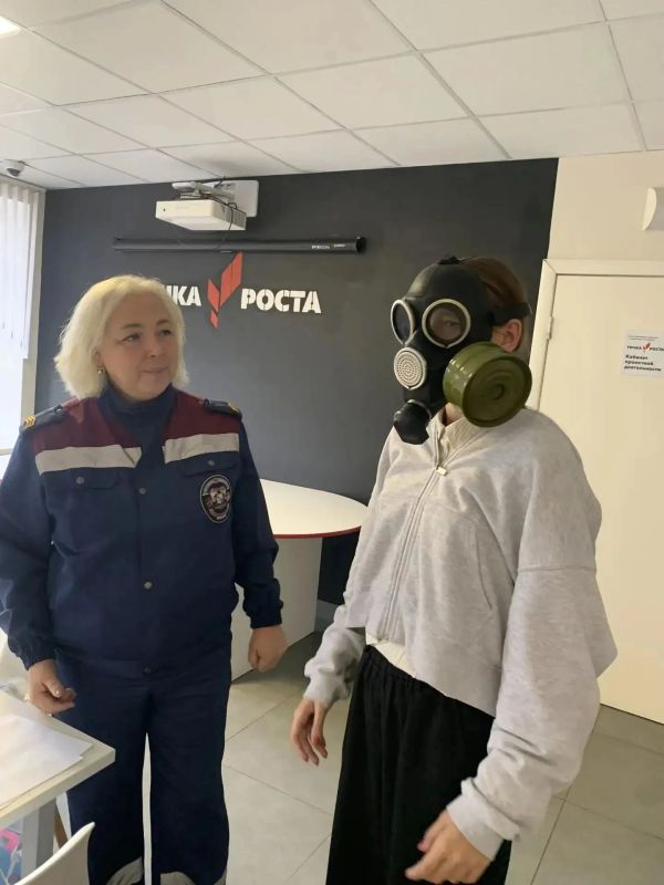 День гражданской обороны прошел в Полевском лицее День гражданской обороны прошел в Полевском лицее