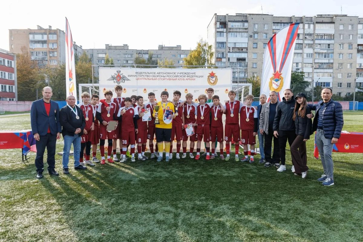 Воспитанники спортивной школы № 4 вернулись домой с блестящей победой