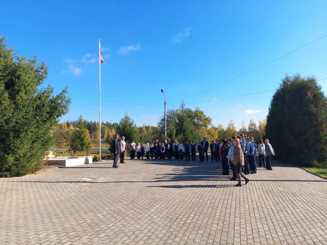 В Ванинской школе Октябрьского района прошел урок по ГО В Ванинской школе Октябрьского района прошел урок по ГО
