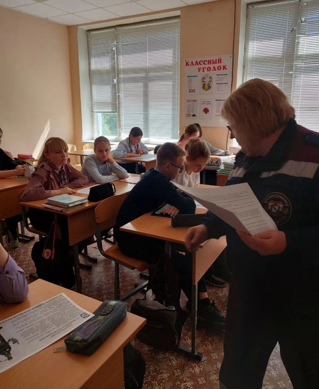 Проведение Всероссийского открытого урока в школах в Солнцевском районе Проведение Всероссийского открытого урока в школах в Солнцевском районе