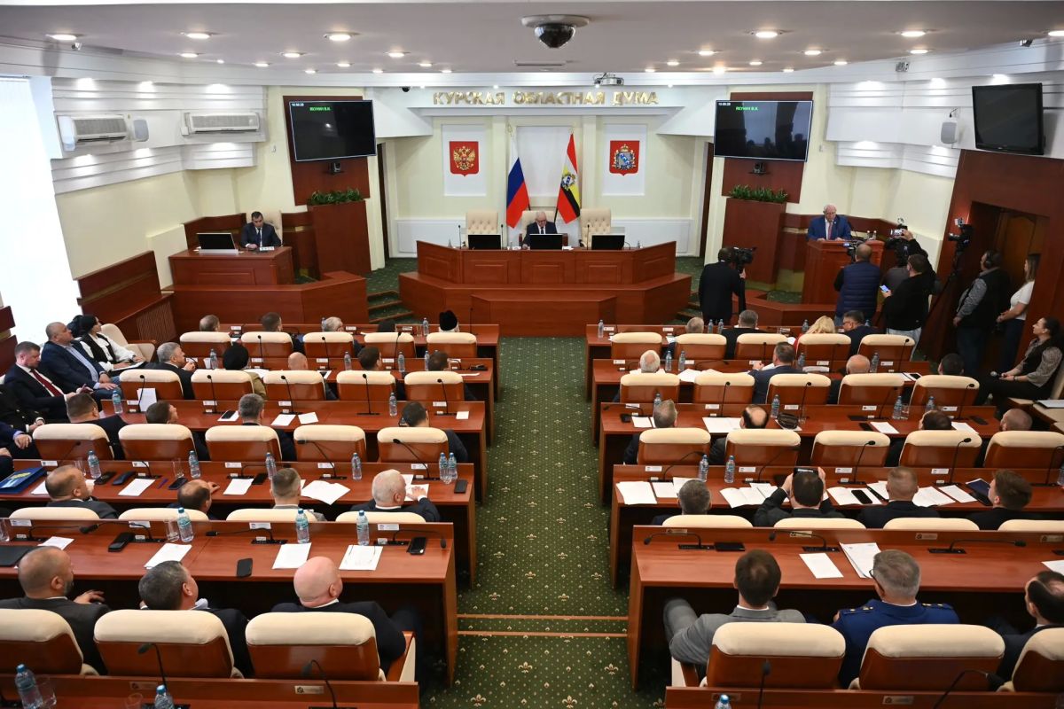 Сегодня принял участие в первом заседание Курской областной Думы нового созыва — событие по-настоящему знаковое: именно с него стартует пятилетний цикл работы парламента, от которого во многом зависит развитие нашего региона Сегодня принял участие в первом заседание Курской областной Думы нового созыва — событие по-настоящему знаковое: именно с него стартует пятилетний цикл работы парламента, от которого во многом зависит развитие нашего региона
