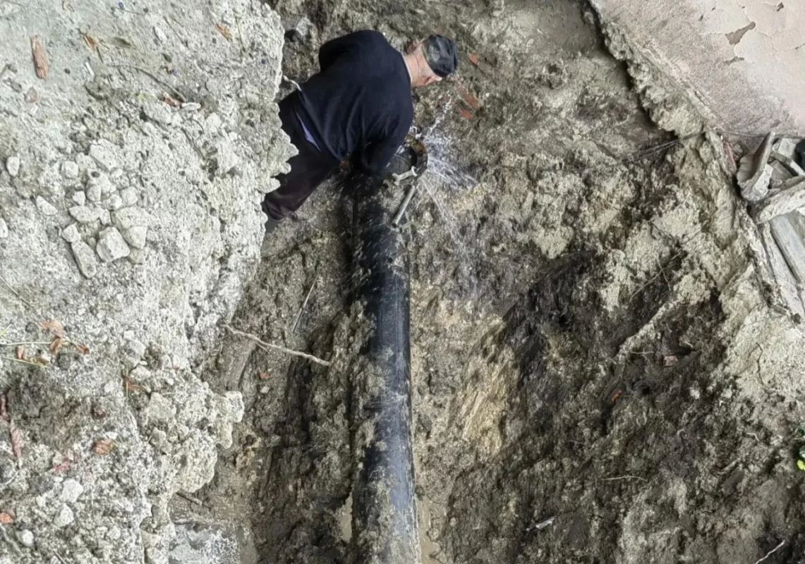 Для жителей домов в Сеймском округе Курска организовали подвоз воды Для жителей домов в Сеймском округе Курска организовали подвоз воды