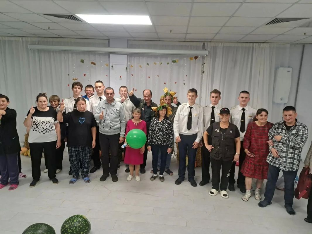 В Букреевском доме состоялся яркий осенний бал — одно из ключевых событий декады пожилых людей