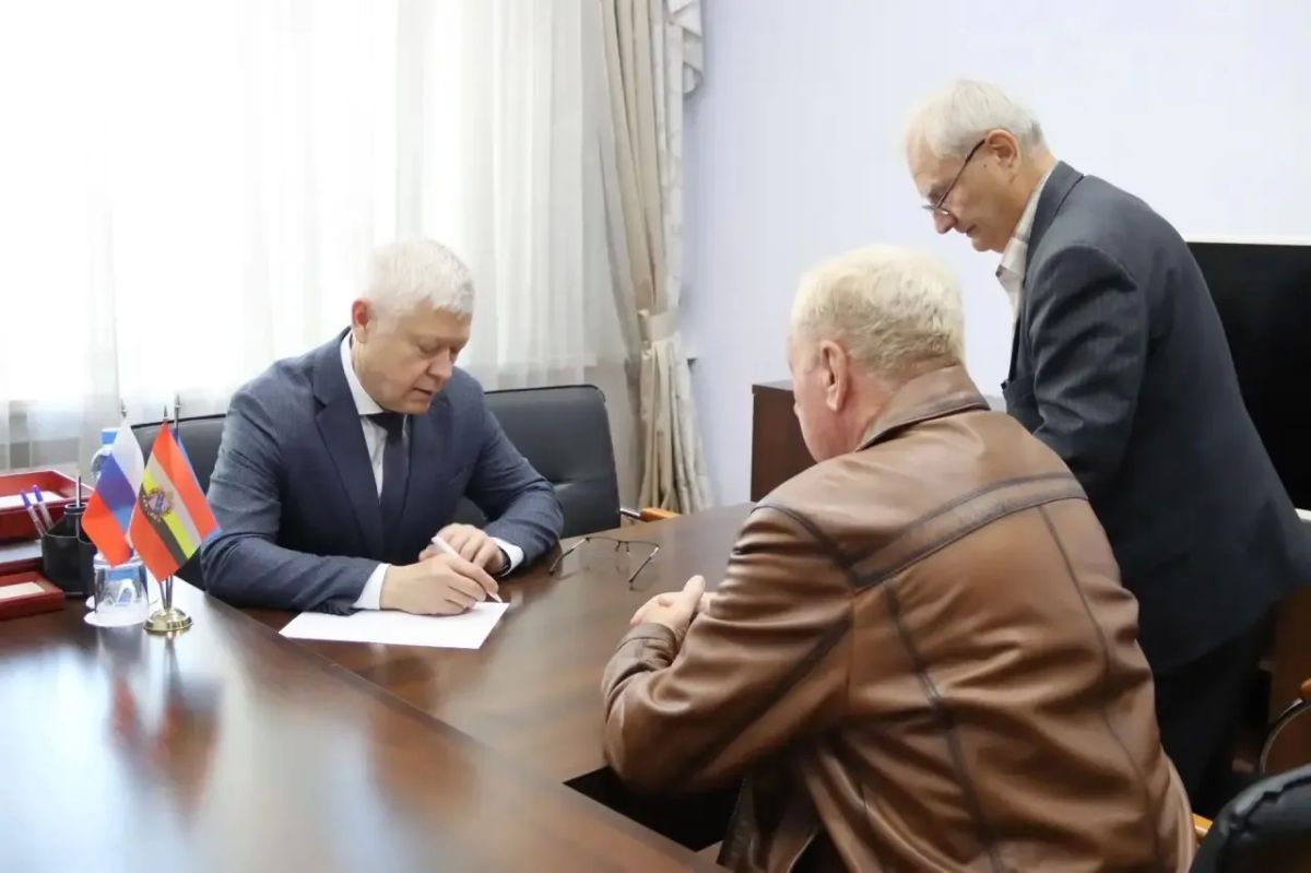 Василий Пискарев: «Темы разные… Но все они заслуживают внимания» Василий Пискарев: «Темы разные… Но все они заслуживают внимания»