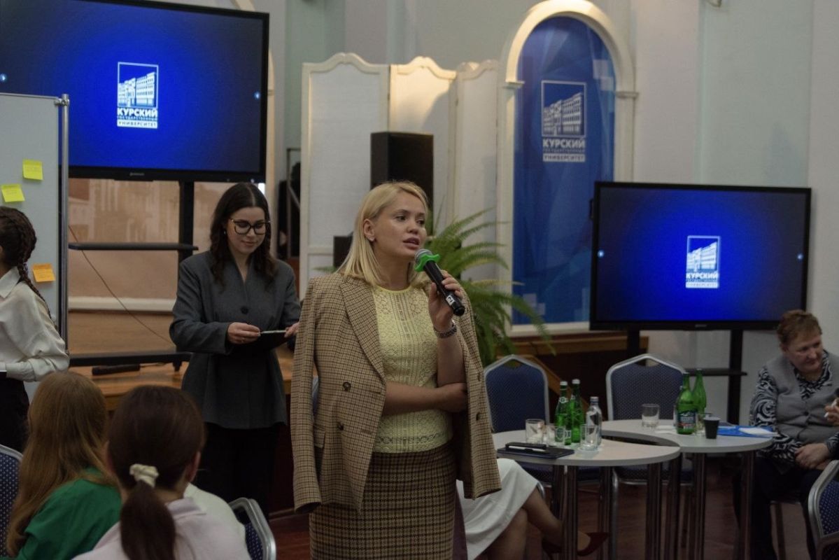 Екатерина Харченко: Провели первый «Родительский форум КГУ: вместе к цели» Екатерина Харченко: Провели первый «Родительский форум КГУ: вместе к цели»