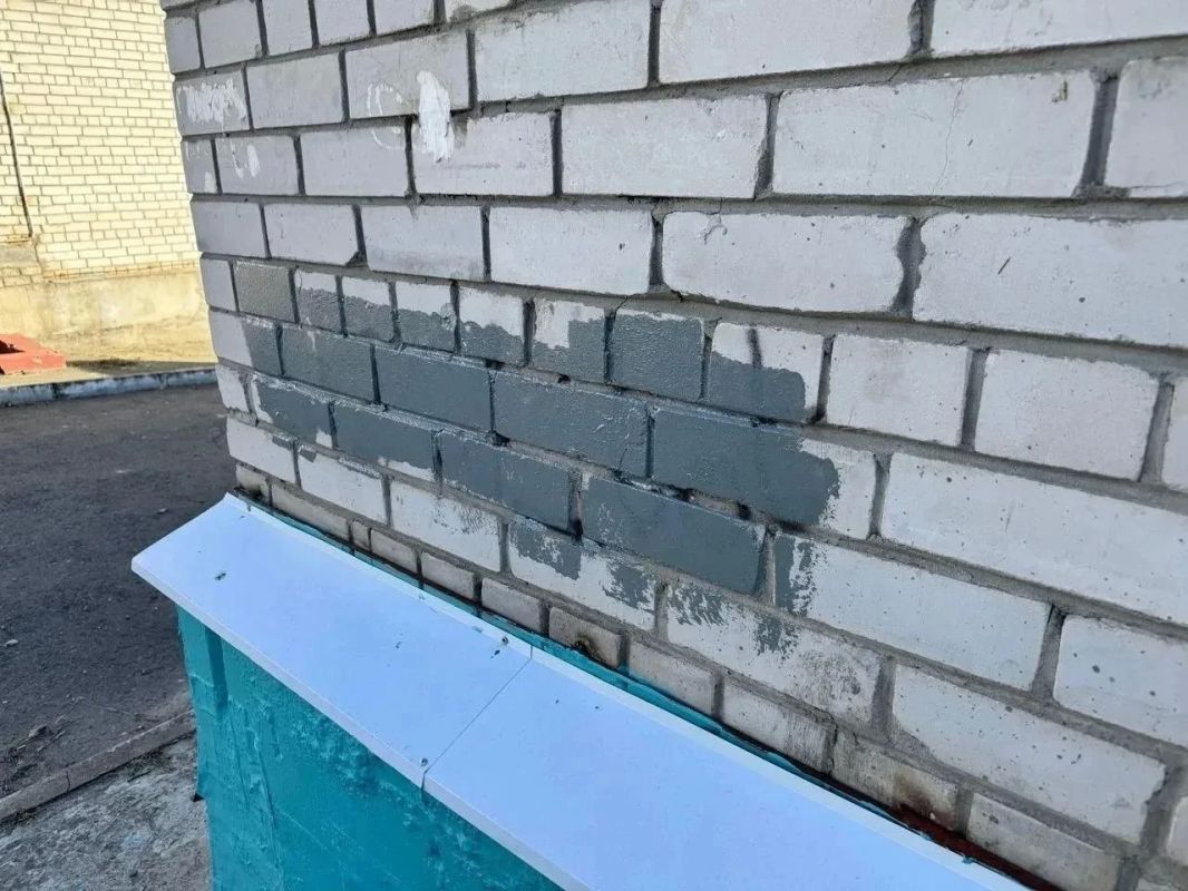 В Курске закрашивают надписи с рекламой наркотиков В Курске закрашивают надписи с рекламой наркотиков