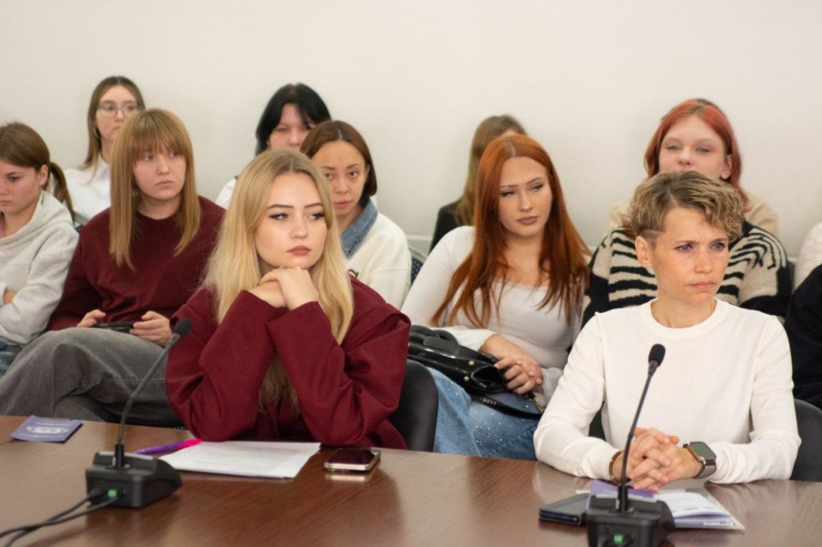 Екатерина Харченко: Когда в университете кипит научная жизнь – это настоящее счастье Екатерина Харченко: Когда в университете кипит научная жизнь – это настоящее счастье