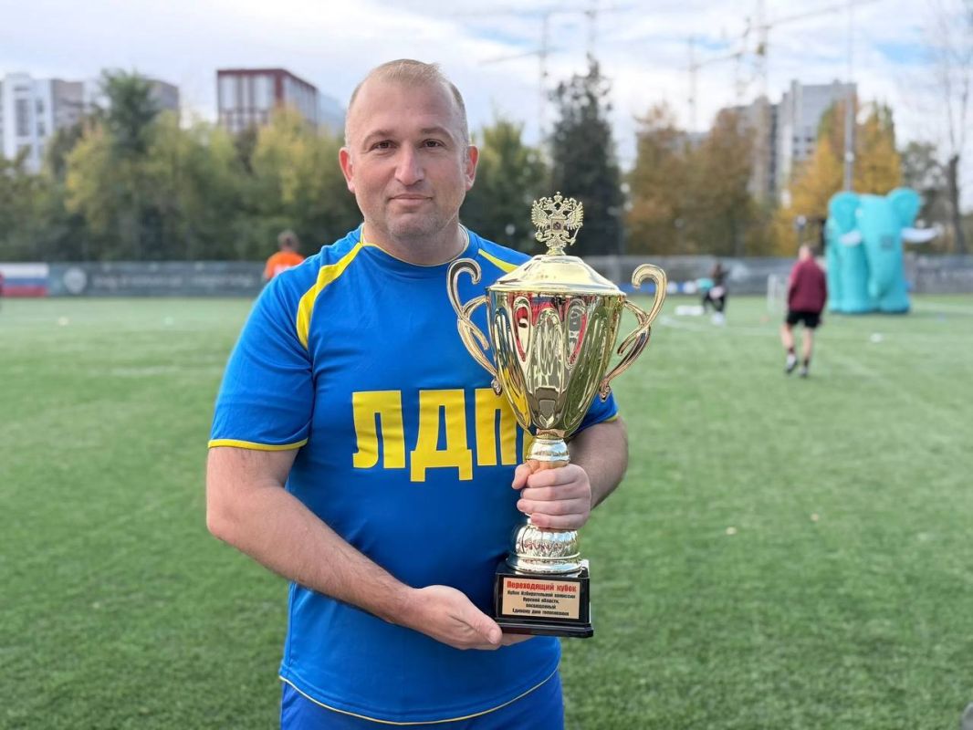 Алексей Томанов: Спорт объединяет, а командный дух помогает добиваться результата! Алексей Томанов: Спорт объединяет, а командный дух помогает добиваться результата!